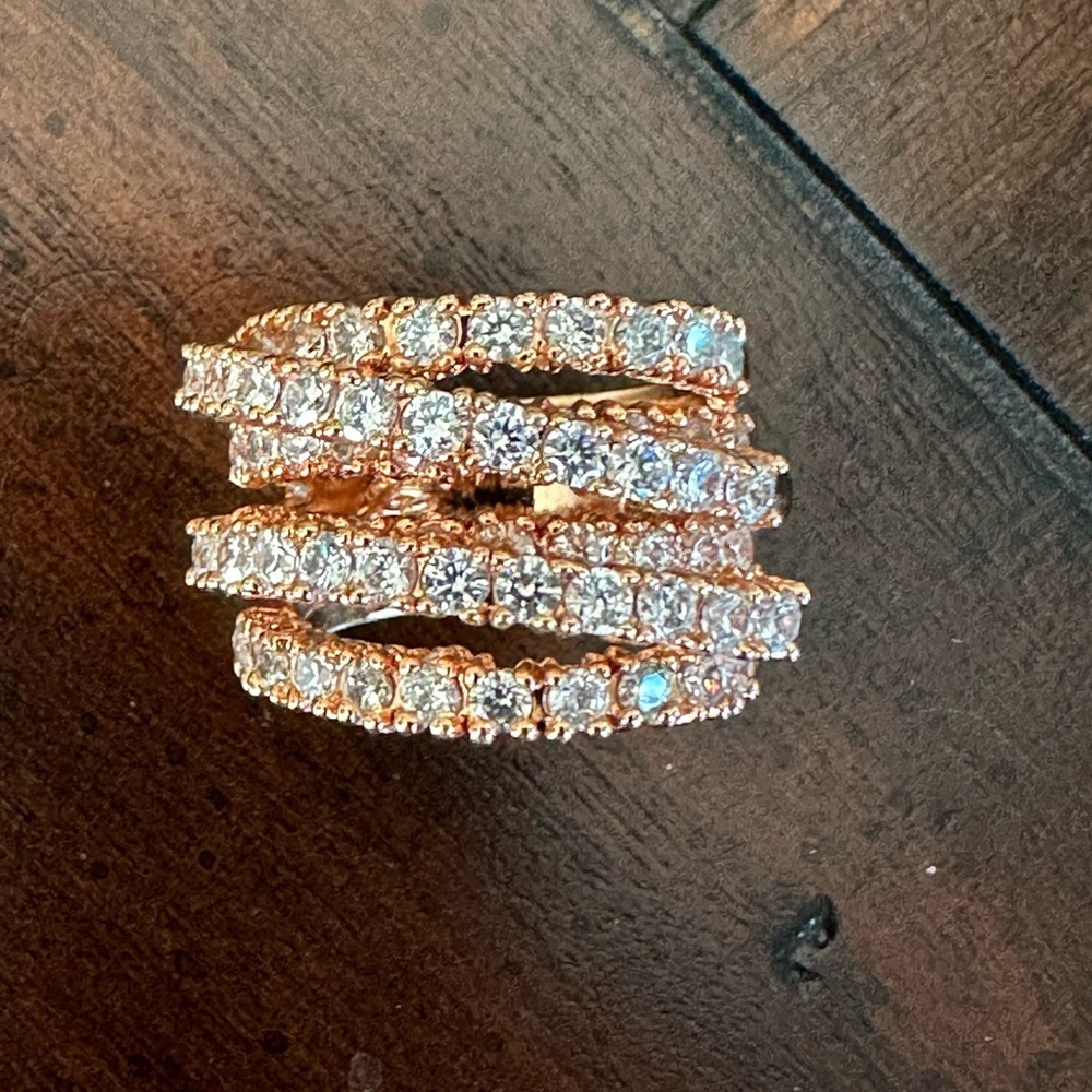 Rose Gold Tone Large Intertwined CZ Ring. Size 7 1/2.